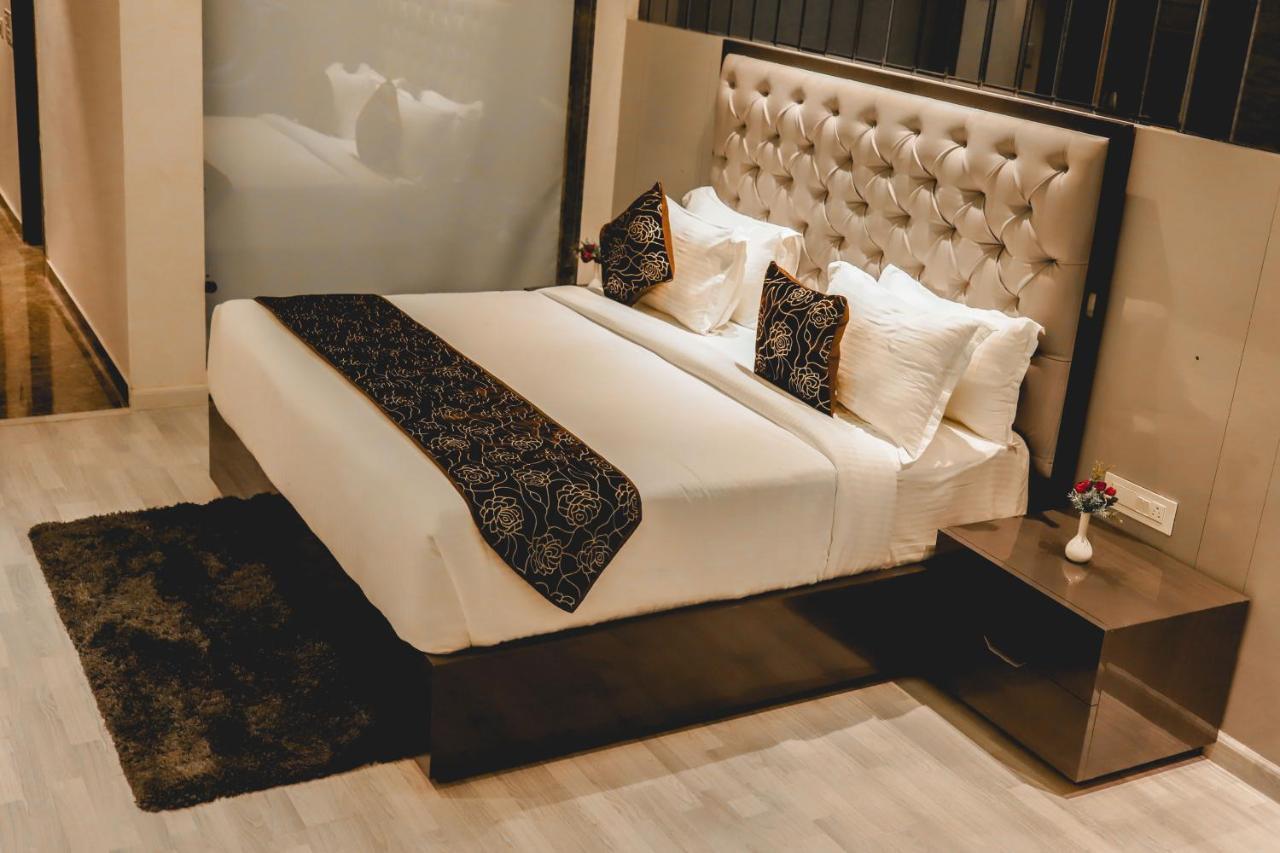 The Orlov Hotel Pānīpat Dış mekan fotoğraf